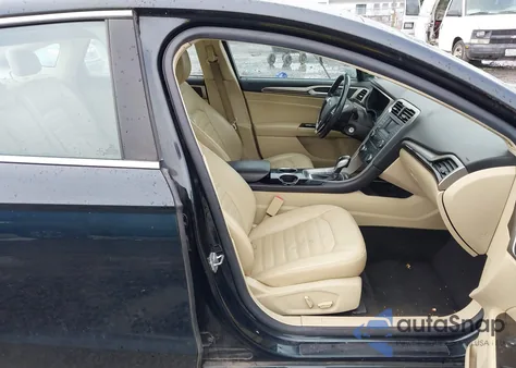 2014 Ford Fusion Se z USA, uszkodzony, nr VIN 3FA6P0HD4ER130728